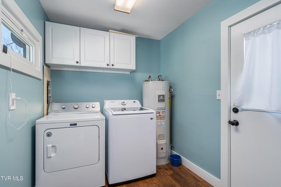 Photo #35: 1457 Garden Drive