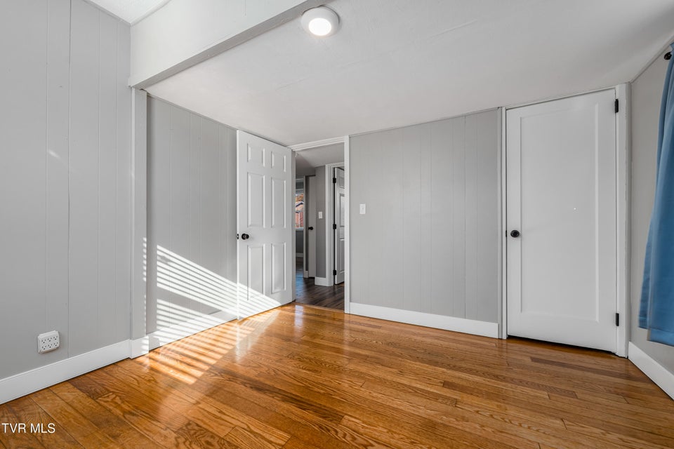 Photo #38: 1457 Garden Drive