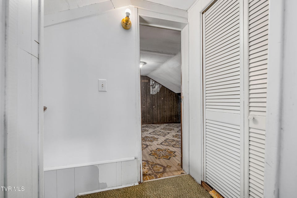 Photo #41: 1457 Garden Drive