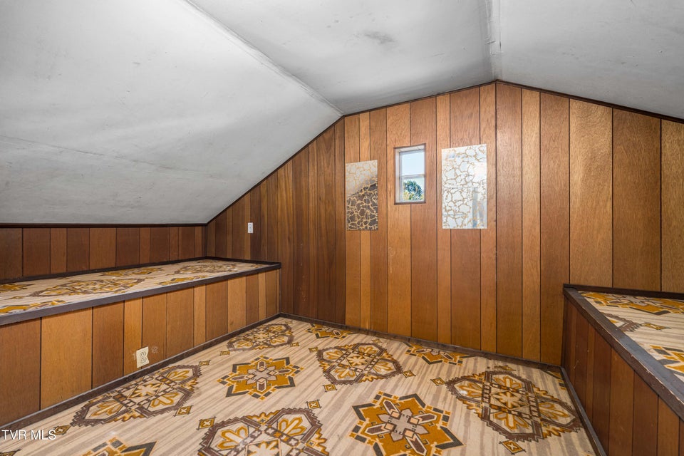 Photo #44: 1457 Garden Drive