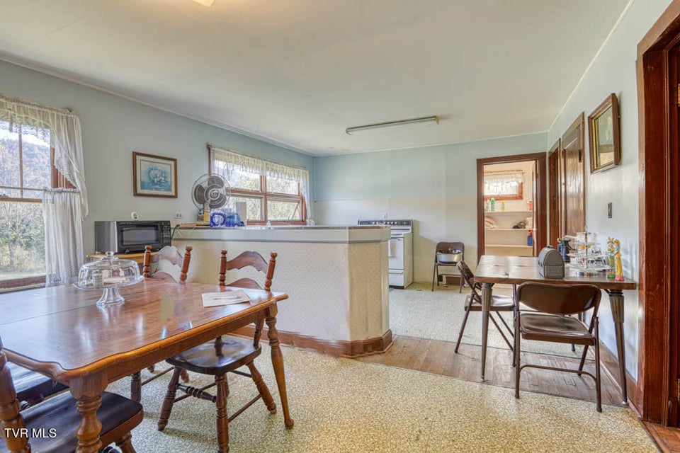 Photo #50: 275 Wake Forest Road