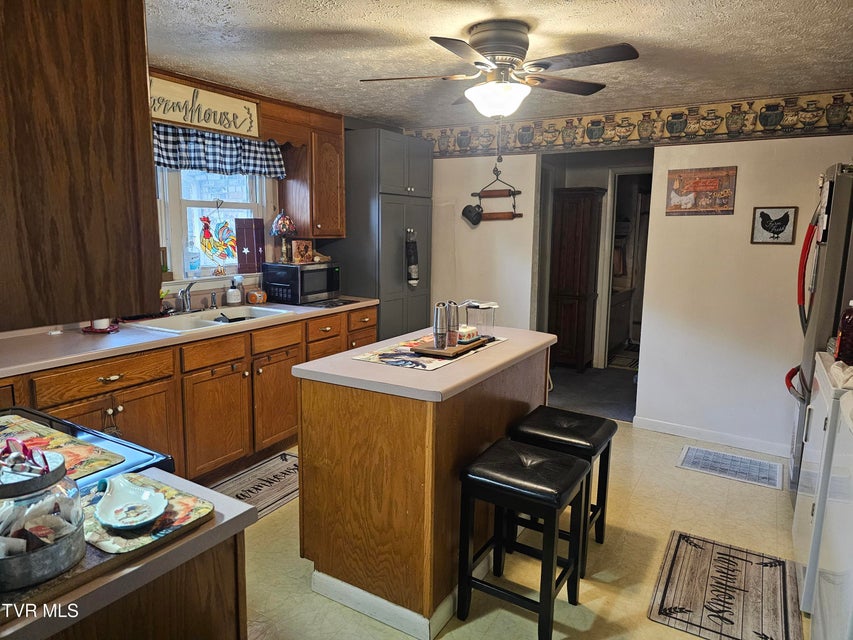 Photo #11: 5507 Thackers Road