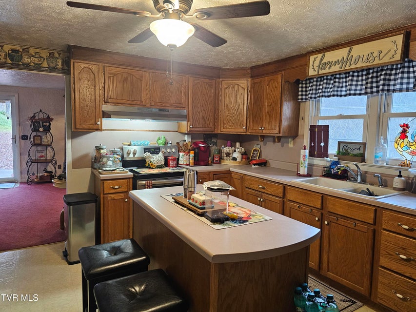 Photo #13: 5507 Thackers Road