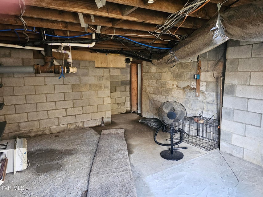 Photo #29: 5507 Thackers Road