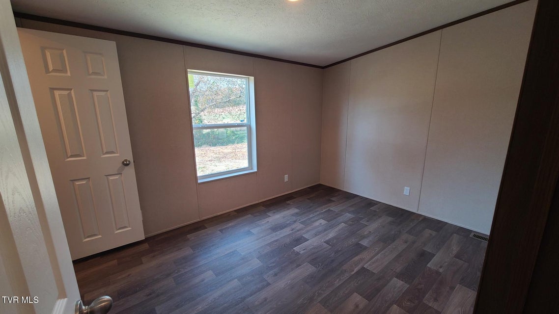 Photo #13: 505 Jackson Road