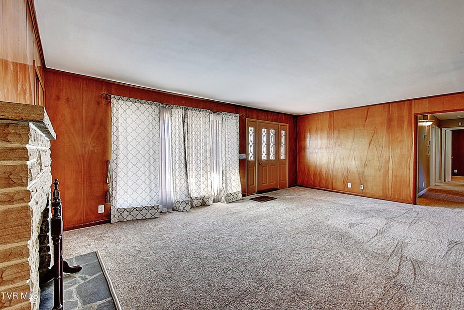 Photo #9: 528 Bays View Road