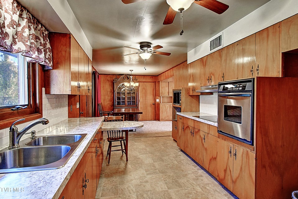 Photo #17: 528 Bays View Road