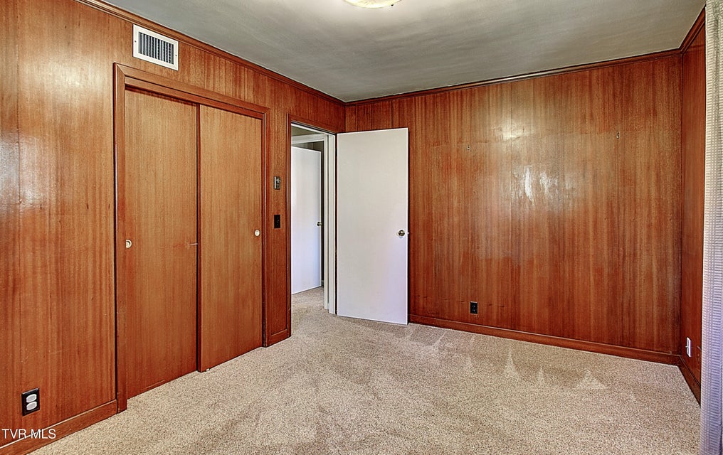 Photo #21: 528 Bays View Road