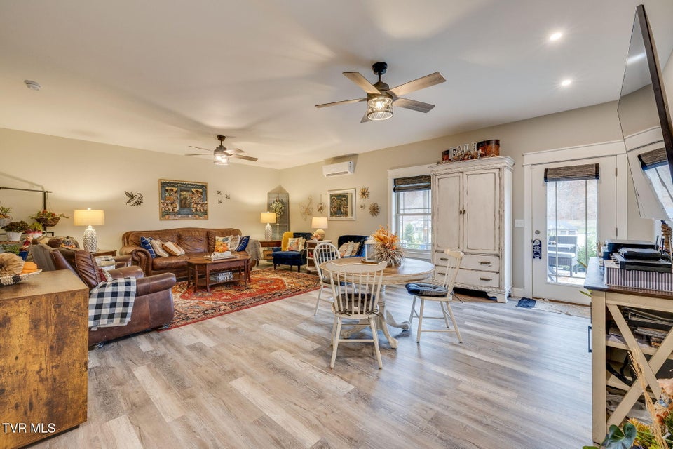 Photo #27: 818 Hales Chapel Road