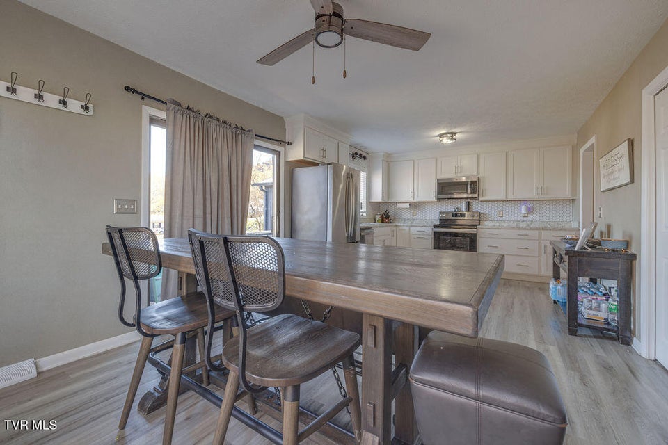 Photo #16: 2005 Malvern Drive