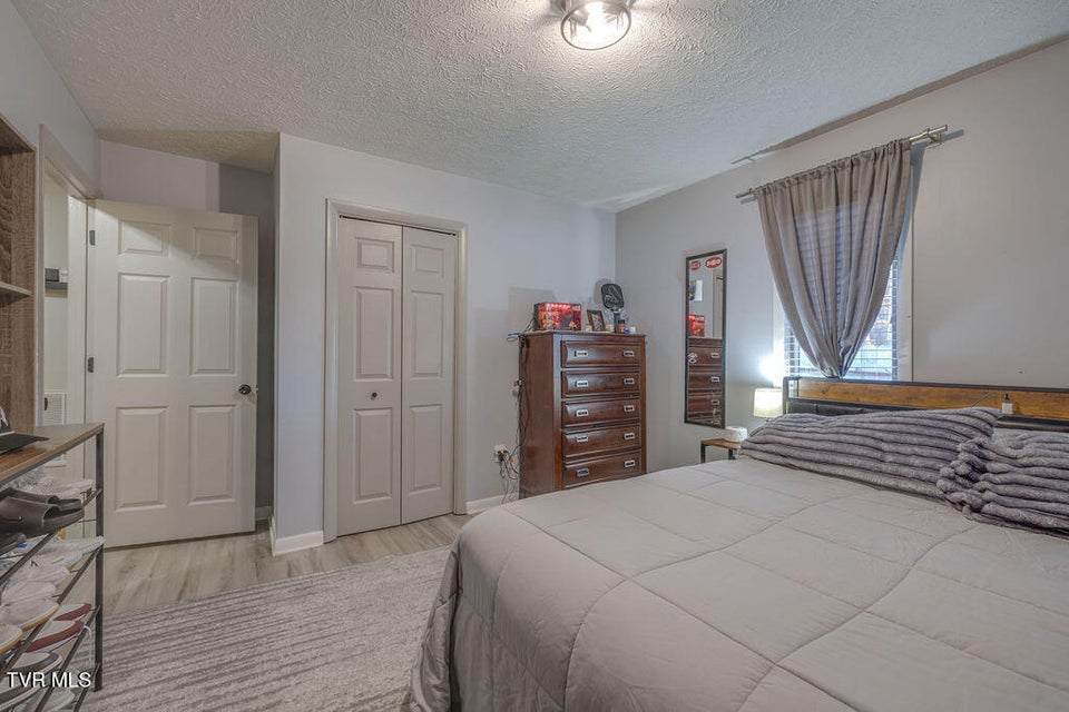 Photo #30: 2005 Malvern Drive