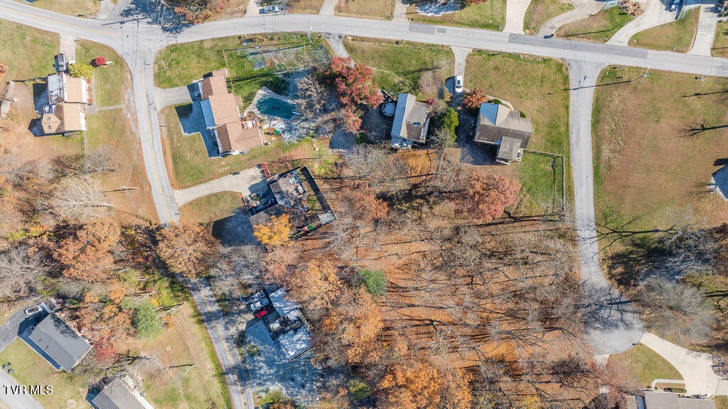 Photo #37: 2005 Malvern Drive