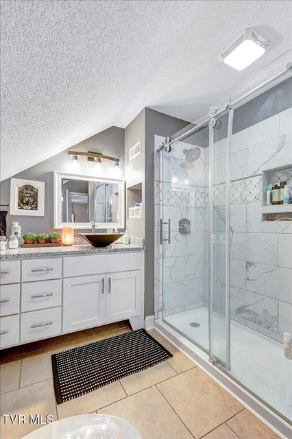 Photo #34: 357 Boonesboro Road