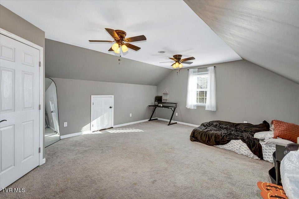 Photo #35: 357 Boonesboro Road