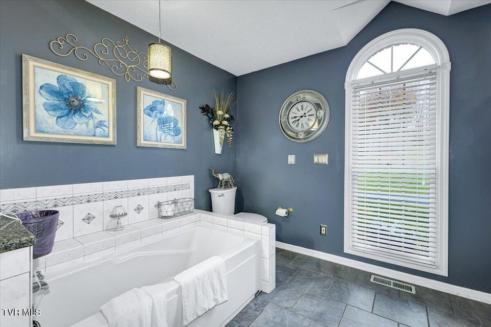 Photo #37: 357 Boonesboro Road