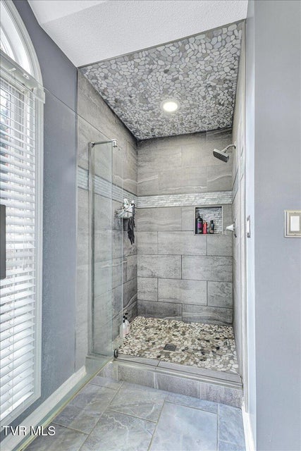 Photo #38: 357 Boonesboro Road