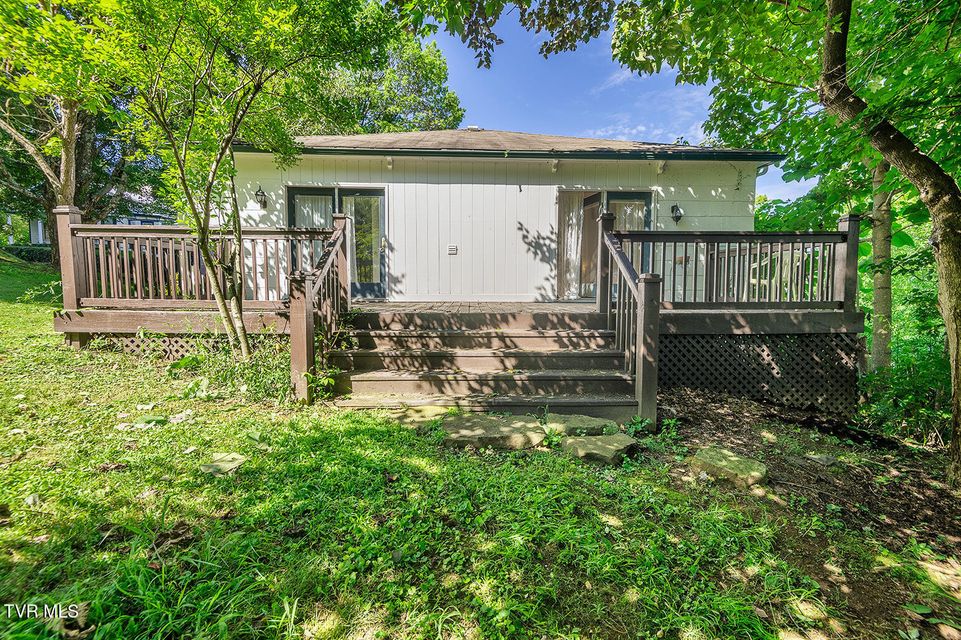 Photo #47: 203 Cherokee Street