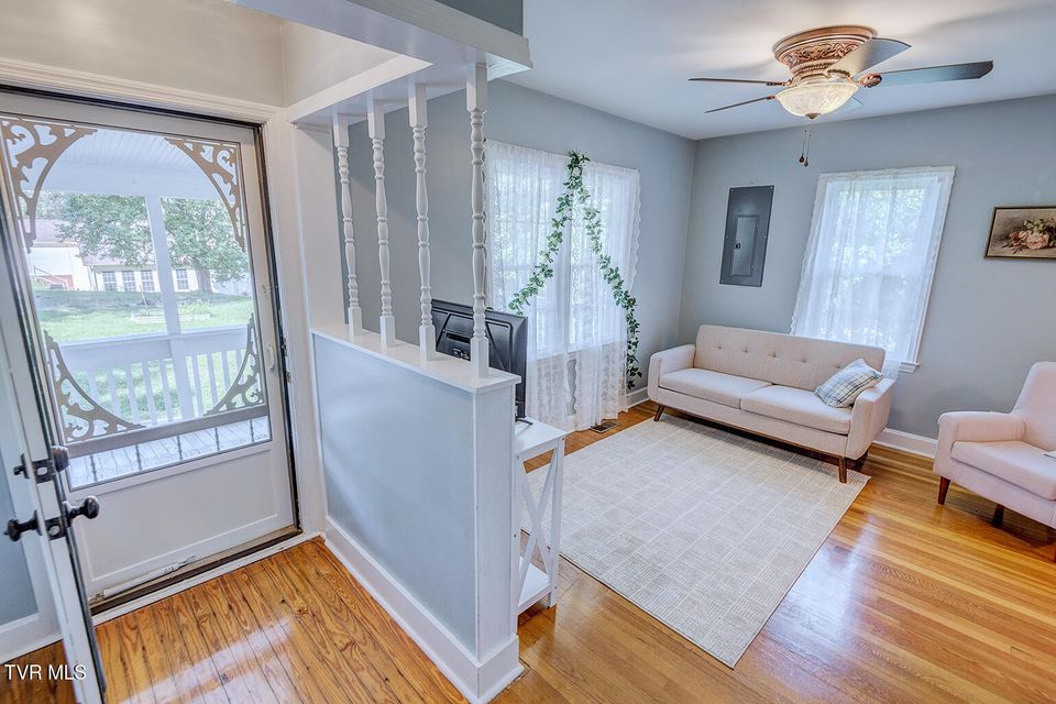 Photo #30: 203 Cherokee Street