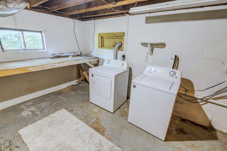 Photo #42: 203 Cherokee Street