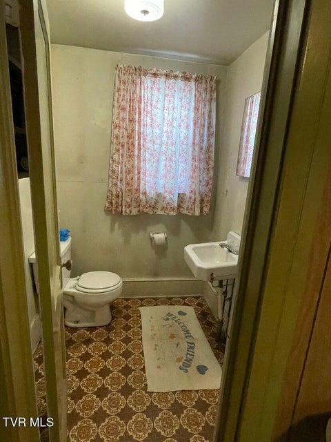 Photo #19: 12329 Crab Orchard Road