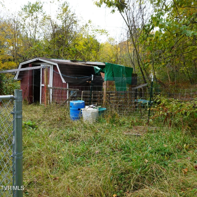 Photo #6: 143 Massey Street