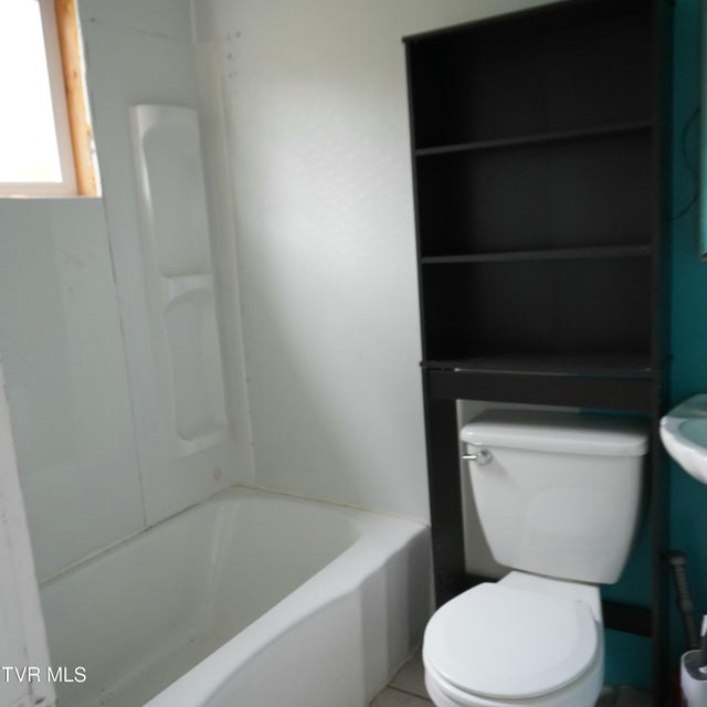 Photo #9: 143 Massey Street