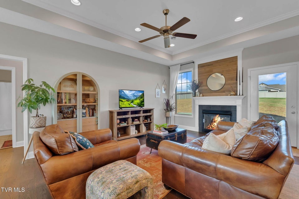 Photo #6: 109 Eden Drive