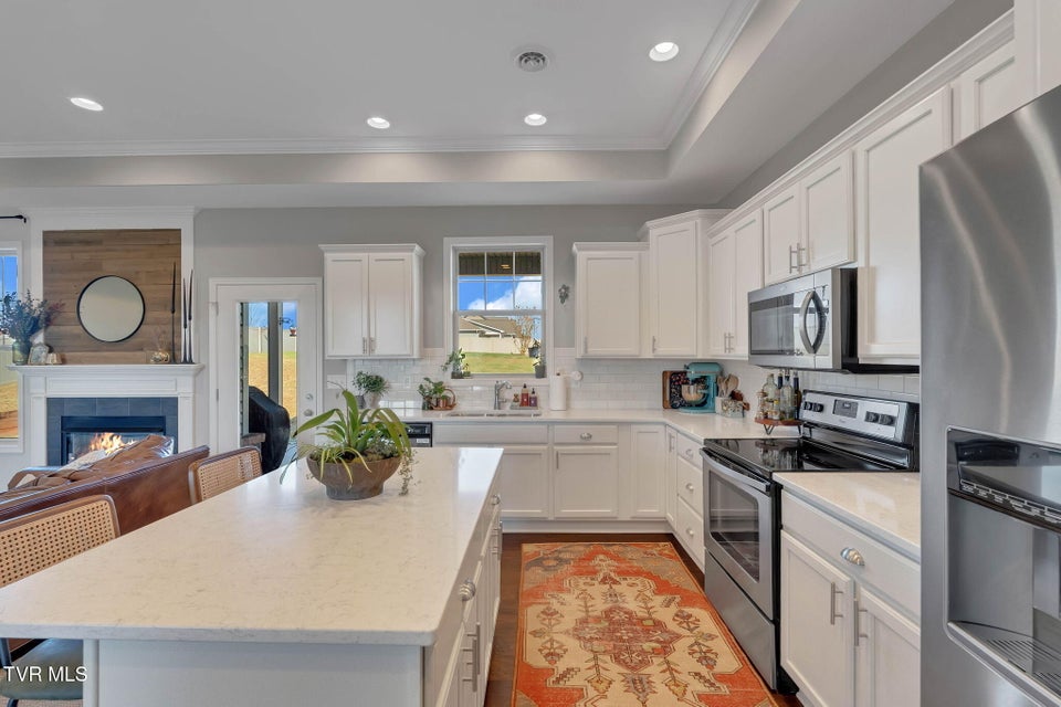 Photo #8: 109 Eden Drive