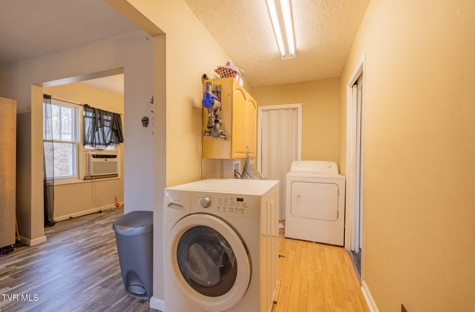 Photo #10: 1748 Idle Hour Road