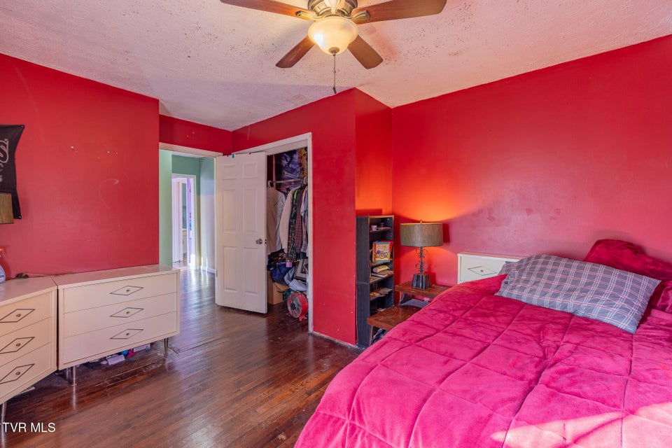 Photo #16: 1748 Idle Hour Road