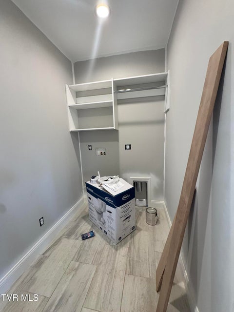 Photo #17: 240 Ruby Rose Ridge