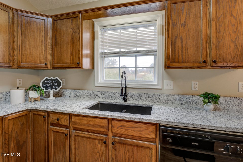 Photo #18: 141 Alfalfa Lane