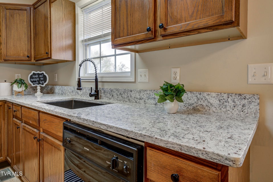 Photo #17: 141 Alfalfa Lane