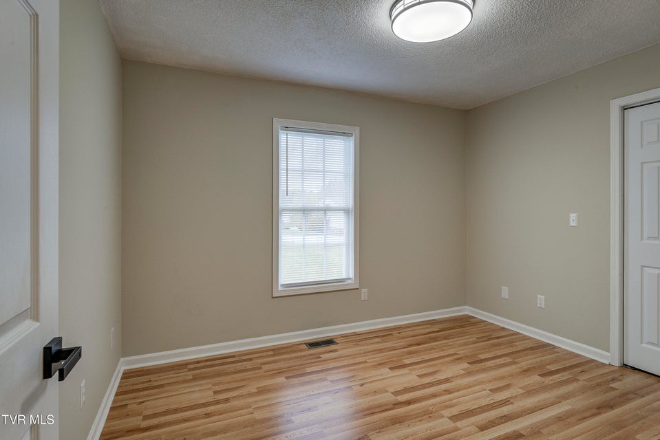 Photo #25: 141 Alfalfa Lane