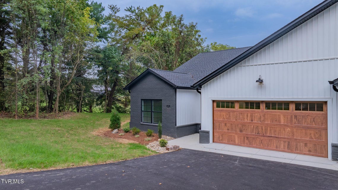 Photo #24: 1519 &1521 Carroll Creek Road