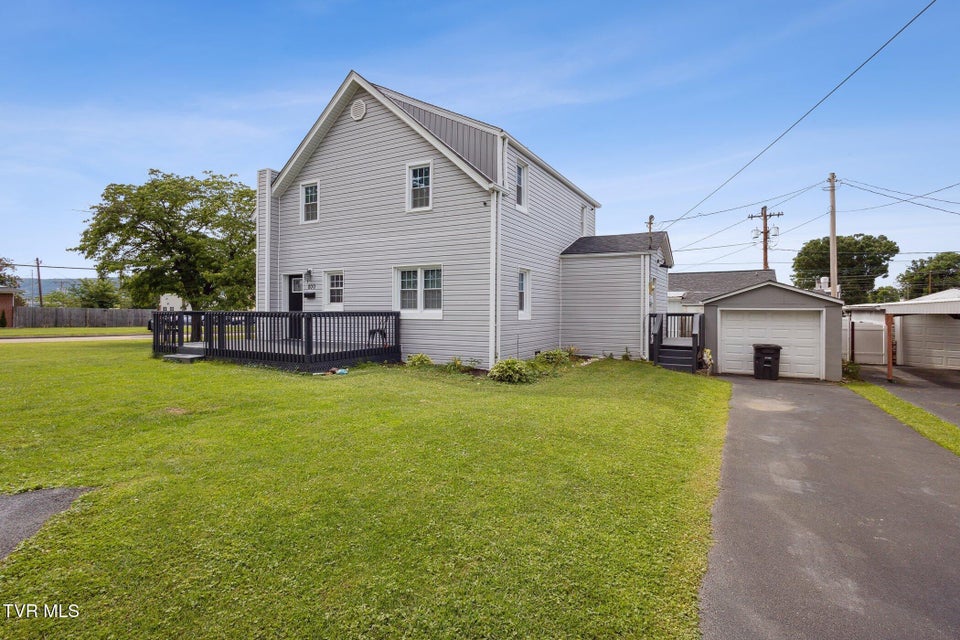 Photo #27: 800 Oakdale Road