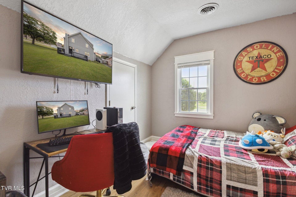 Photo #24: 800 Oakdale Road