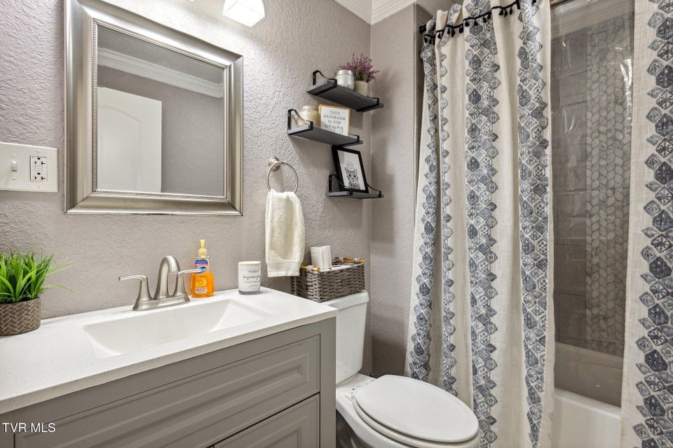 Photo #16: 800 Oakdale Road