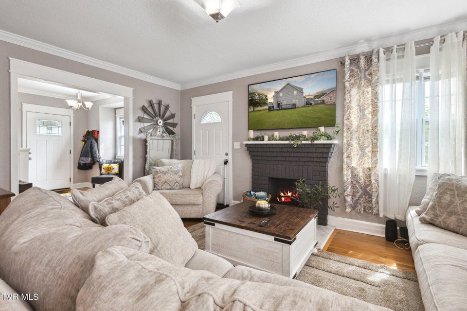 Photo #5: 800 Oakdale Road