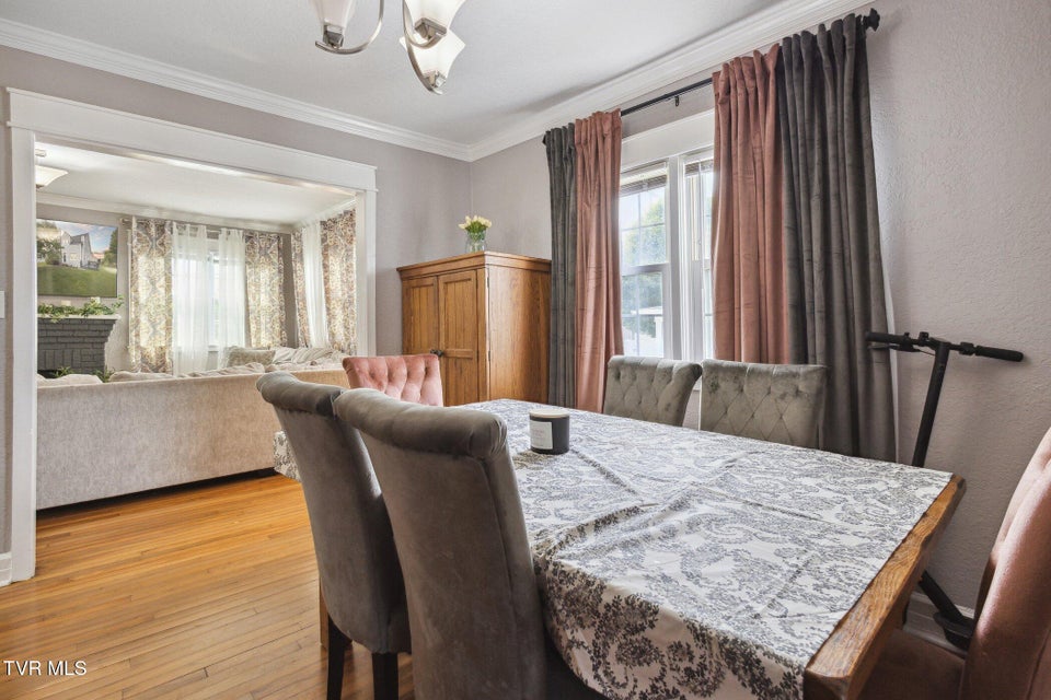 Photo #8: 800 Oakdale Road