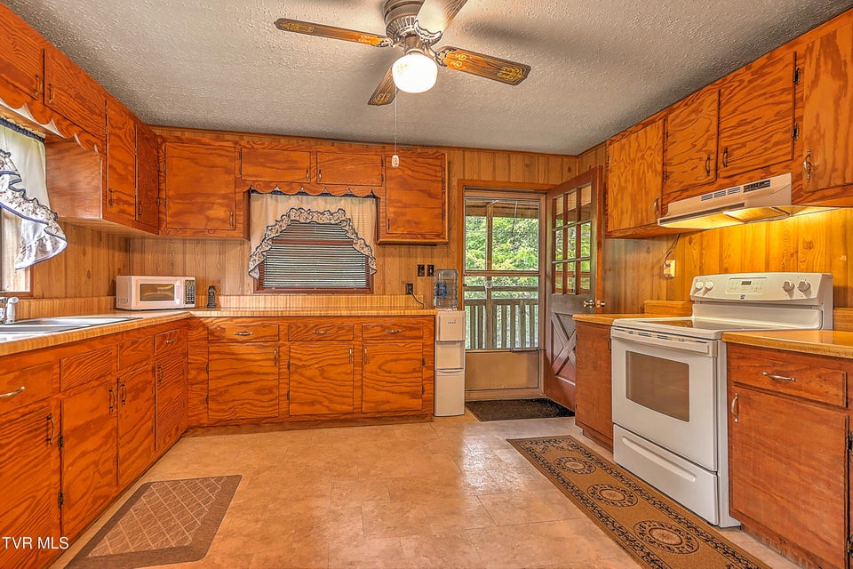 Photo #9: 10103 Hayters Gap Road