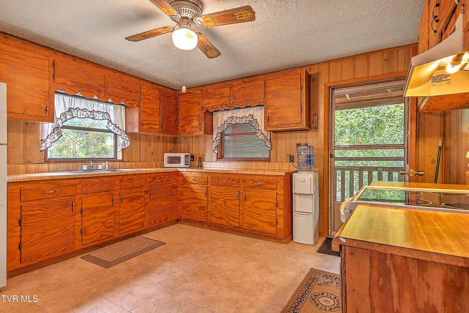 Photo #10: 10103 Hayters Gap Road