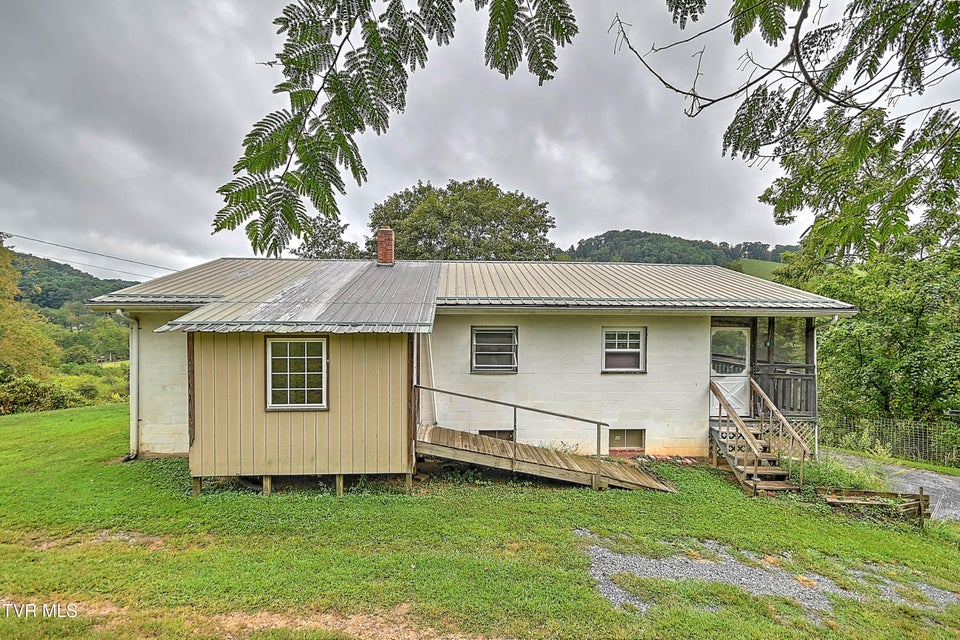 Photo #23: 10103 Hayters Gap Road