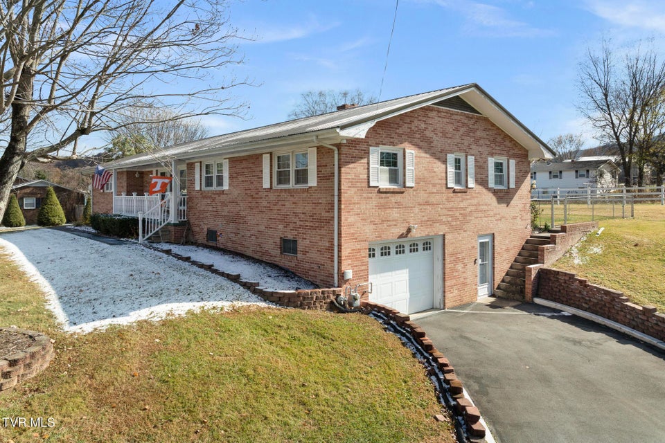 Photo #4: 133 Bishop Circle