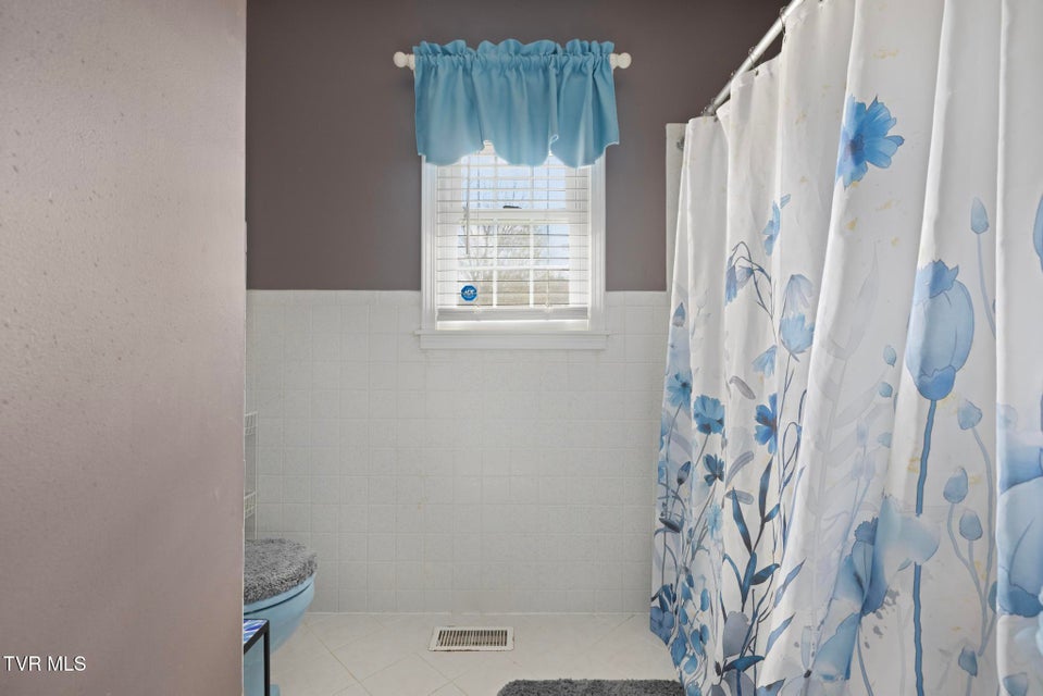 Photo #19: 133 Bishop Circle