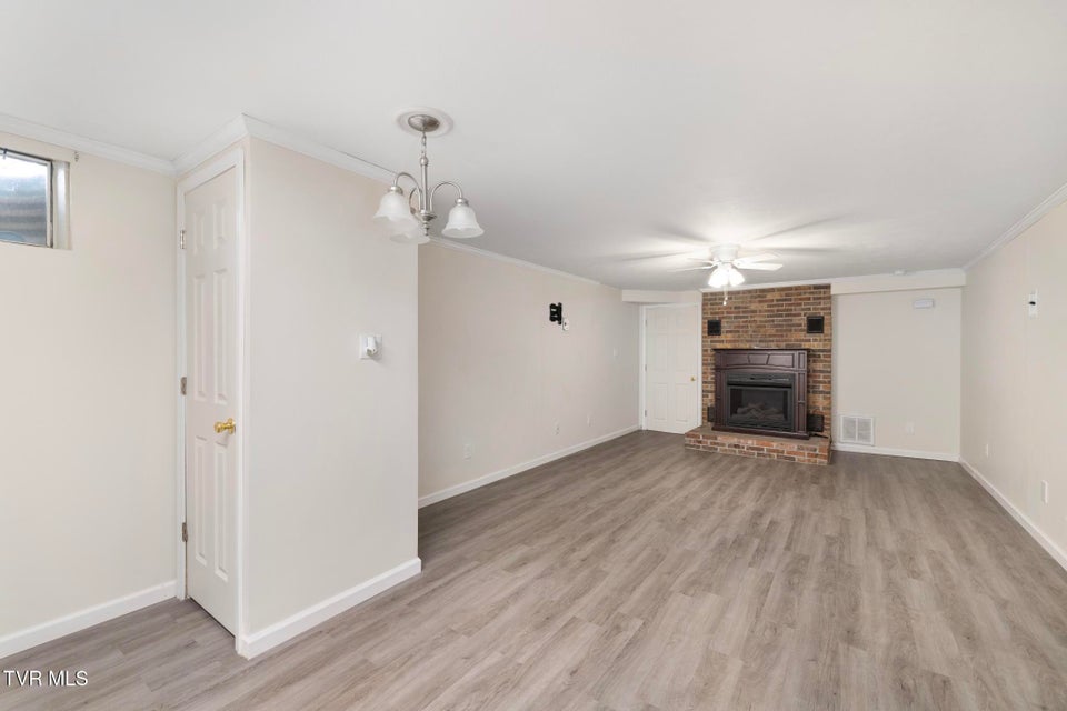 Photo #31: 133 Bishop Circle