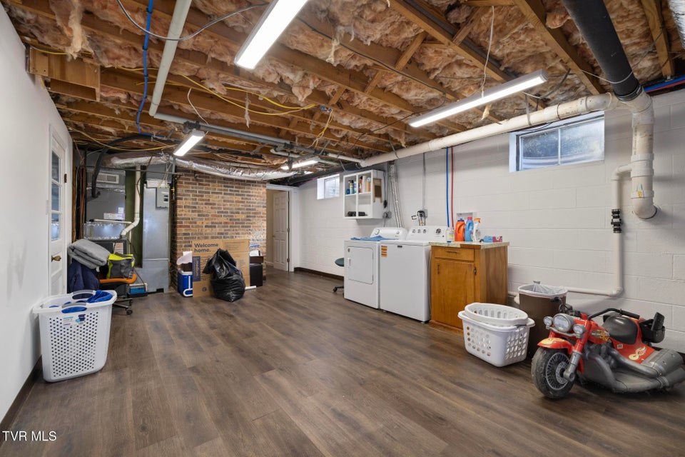 Photo #35: 133 Bishop Circle