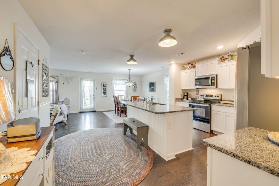 Photo #9: 701 Newtons Way