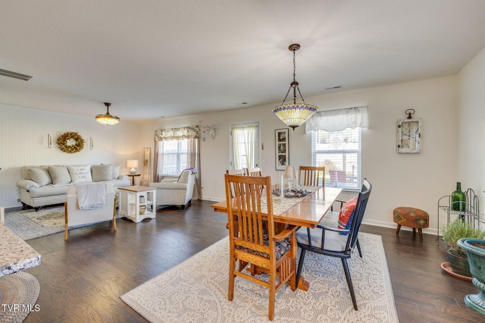 Photo #13: 701 Newtons Way