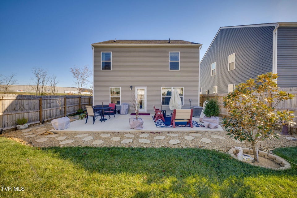 Photo #30: 701 Newtons Way